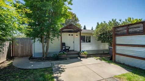 620 Dry Creek Road Healdsburg CA 95448