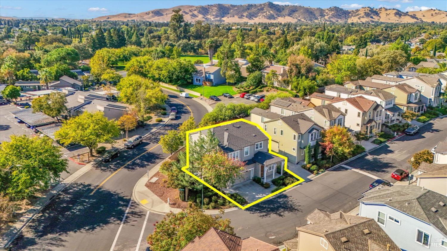 1000 Amber Ridge Lane Vacaville CA 95687