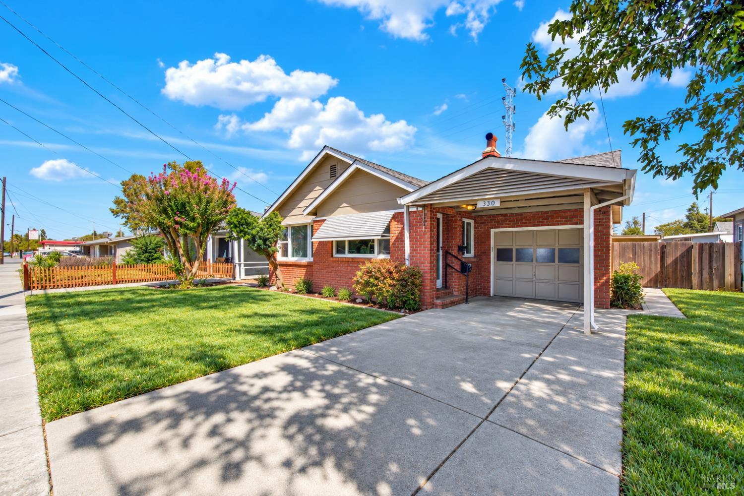 330 N Adams Street Dixon CA 95620