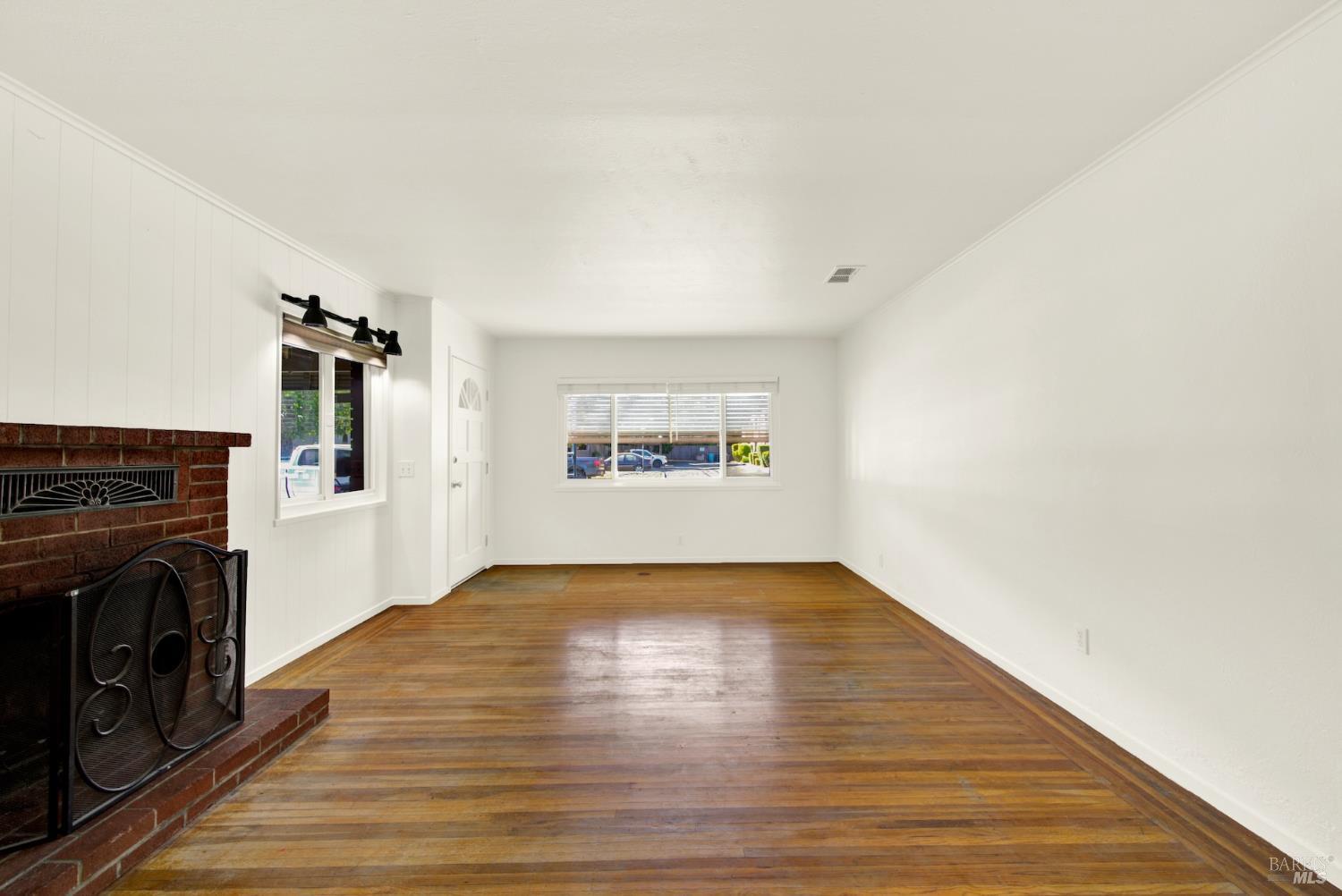 330 N Adams Street Dixon CA 95620
