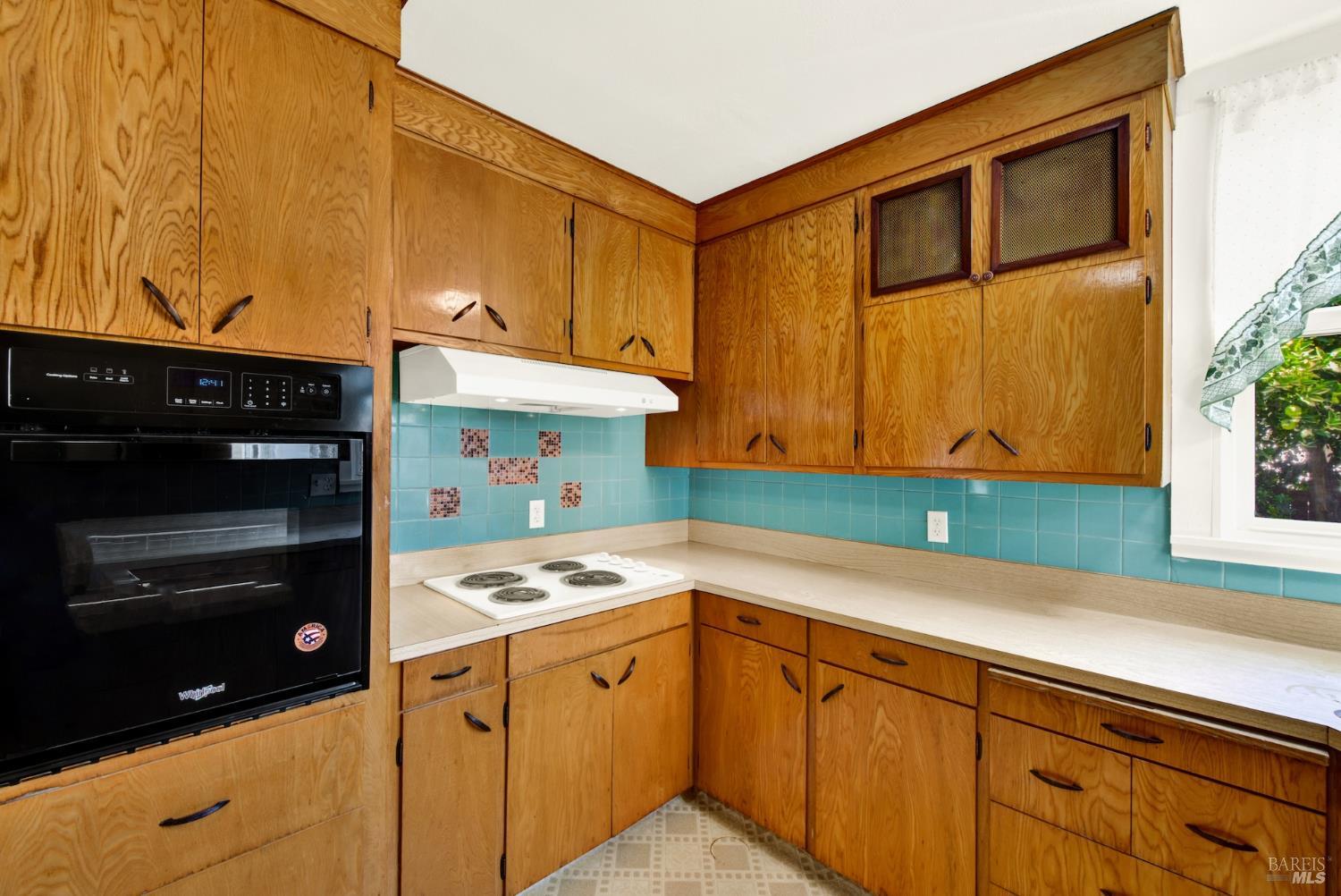 330 N Adams Street Dixon CA 95620