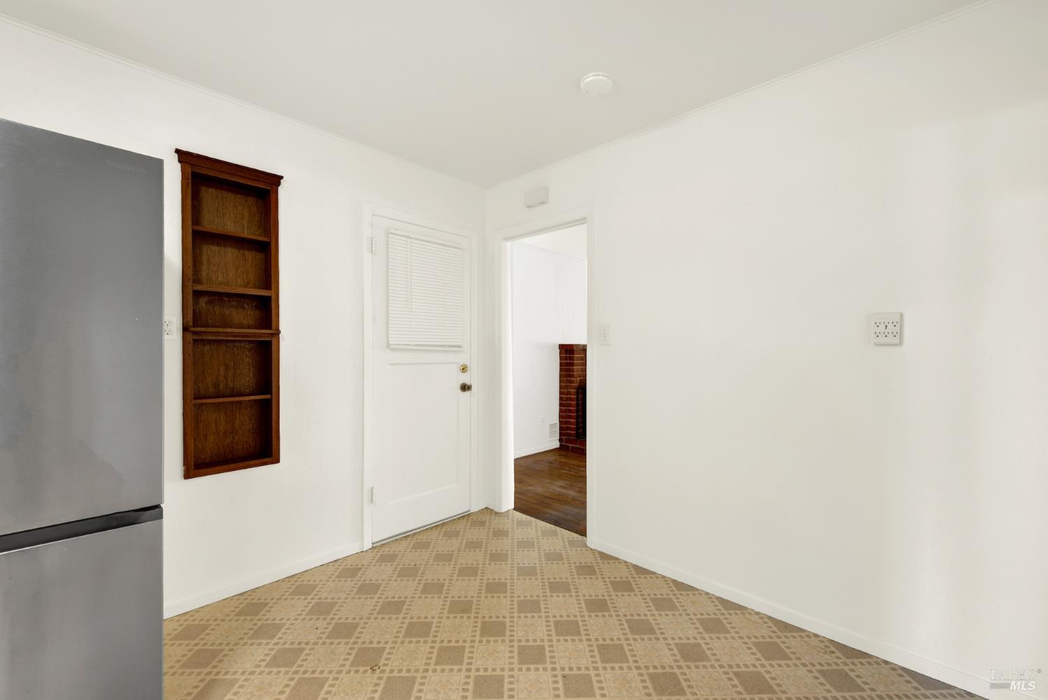 330 N Adams Street Dixon CA 95620