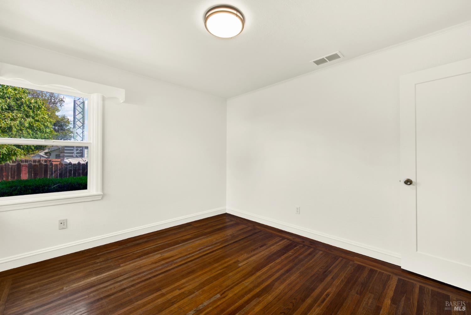 330 N Adams Street Dixon CA 95620