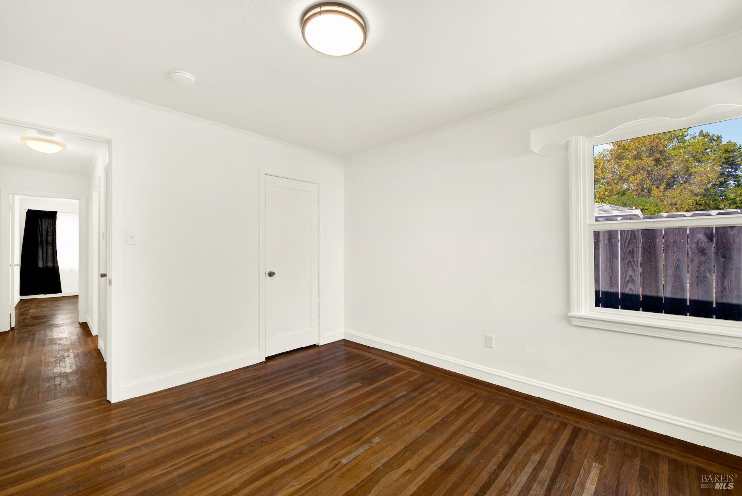 330 N Adams Street Dixon CA 95620