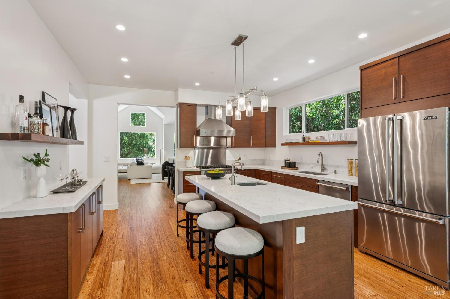 30 Oak Knoll Drive San Anselmo CA 94960