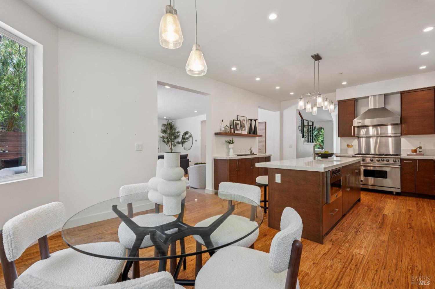 30 Oak Knoll Drive San Anselmo CA 94960