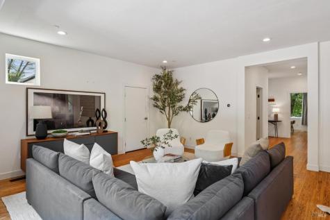 30 Oak Knoll Drive San Anselmo CA 94960