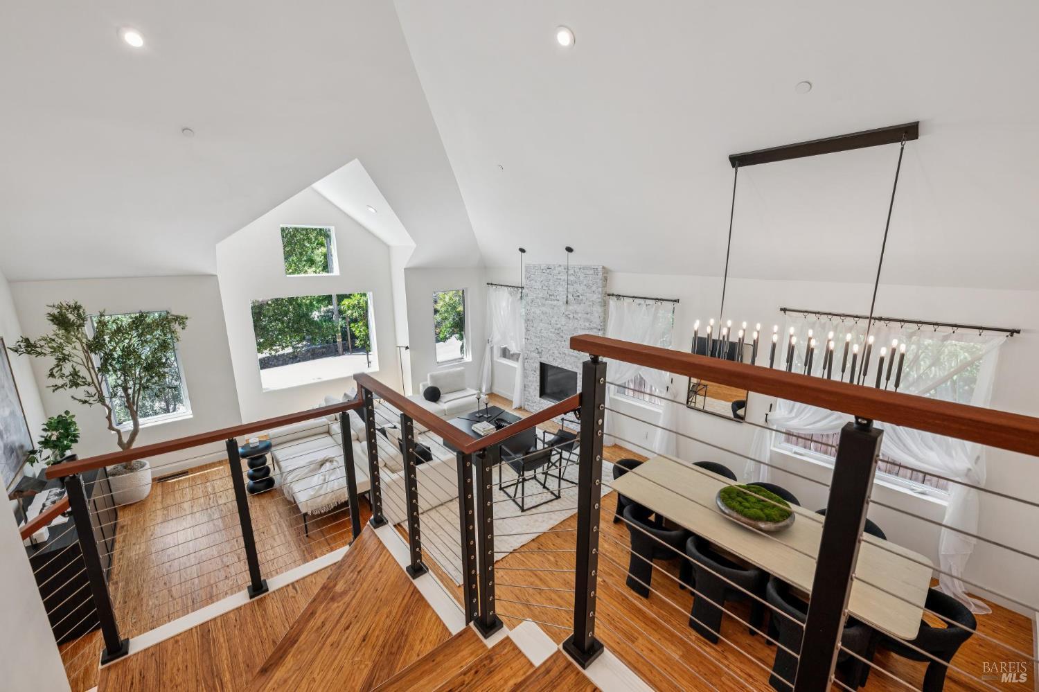 30 Oak Knoll Drive San Anselmo CA 94960