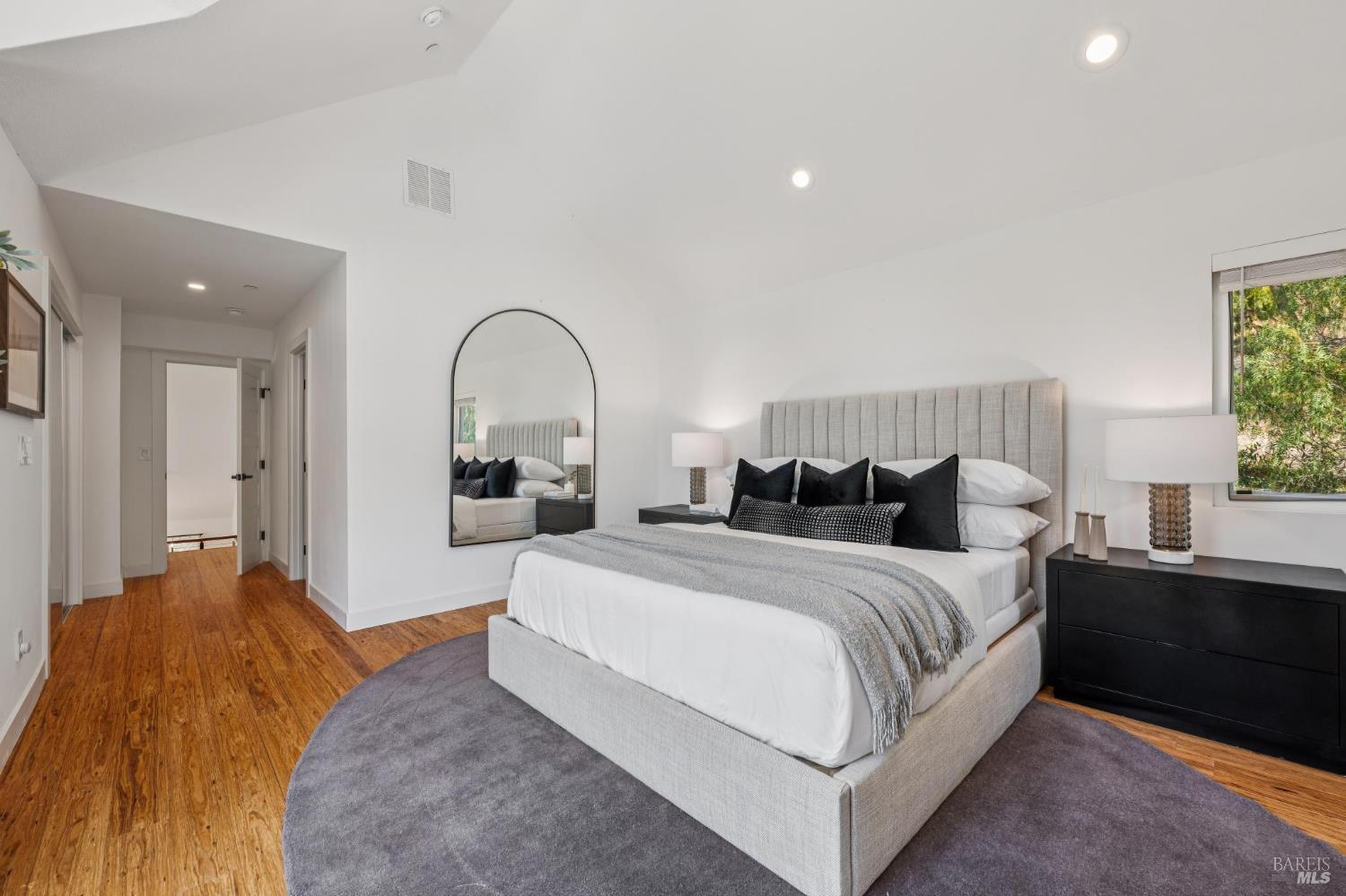 30 Oak Knoll Drive San Anselmo CA 94960