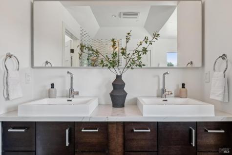 30 Oak Knoll Drive San Anselmo CA 94960