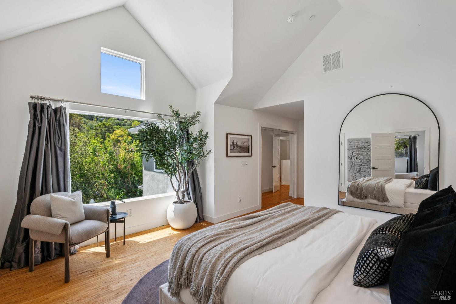30 Oak Knoll Drive San Anselmo CA 94960