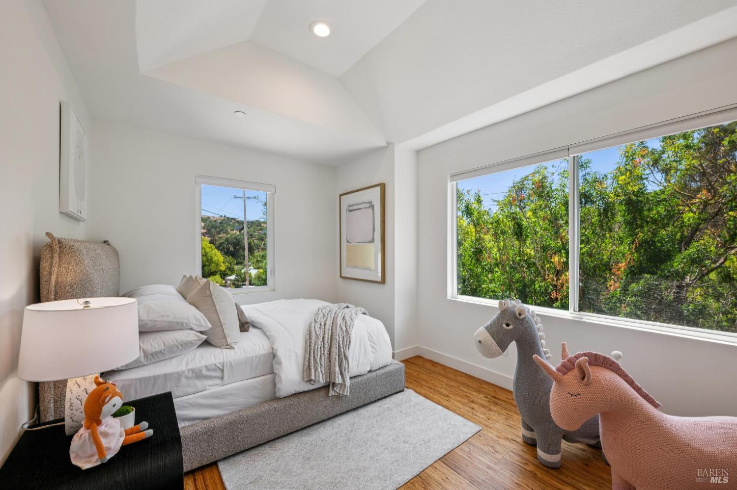 30 Oak Knoll Drive San Anselmo CA 94960