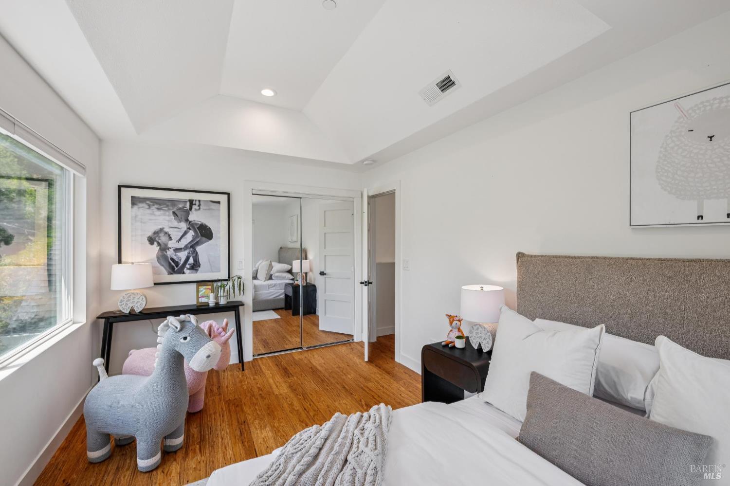 30 Oak Knoll Drive San Anselmo CA 94960