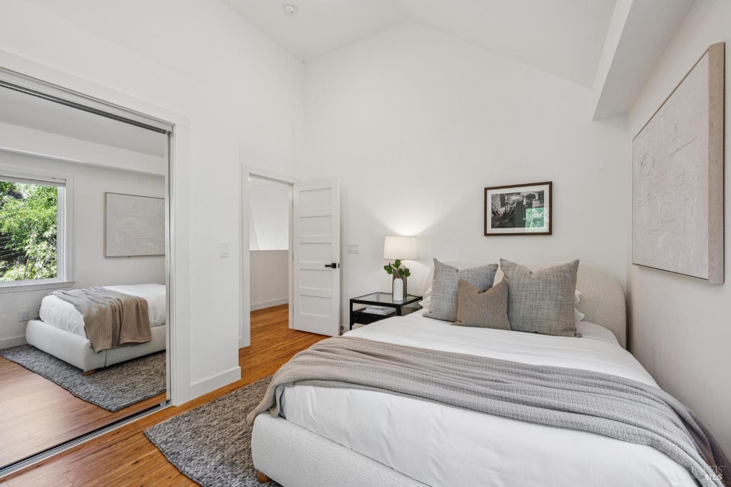 30 Oak Knoll Drive San Anselmo CA 94960