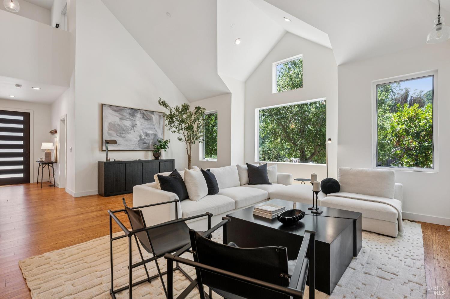 30 Oak Knoll Drive San Anselmo CA 94960
