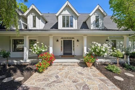 19696 7th Street E Sonoma CA 95476