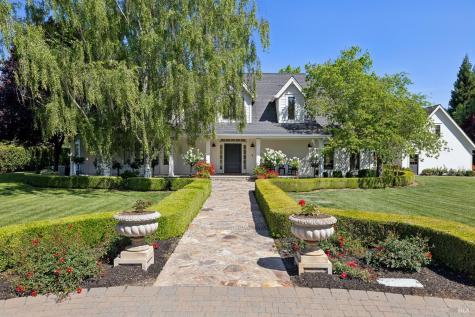 19696 7th Street E Sonoma CA 95476