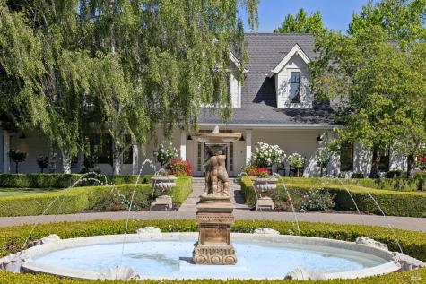 19696 7th Street E Sonoma CA 95476