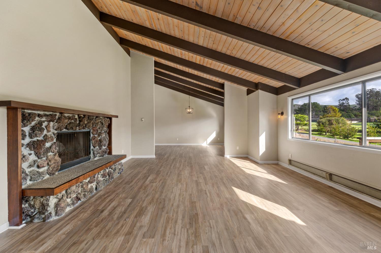 5 Mcdonald Lane Point Reyes Station CA 94956
