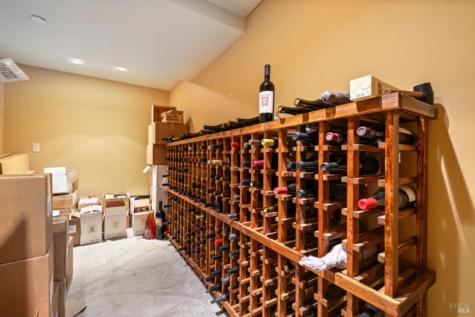 25500 River Road Cloverdale CA 95425