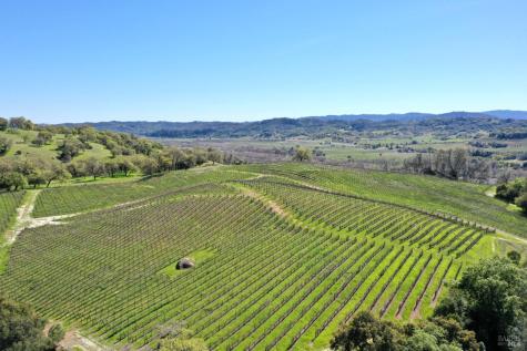 25500 River Road Cloverdale CA 95425