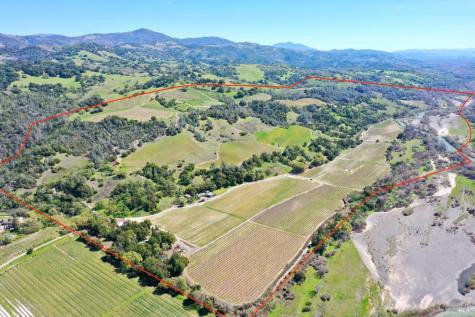 25500 River Road Cloverdale CA 95425