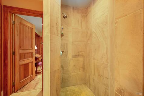 25500 River Road Cloverdale CA 95425