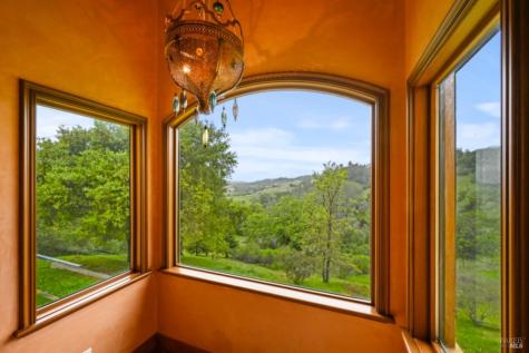 25500 River Road Cloverdale CA 95425