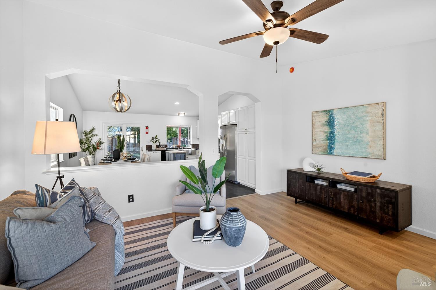 1056 Esparto Court Windsor CA 95492