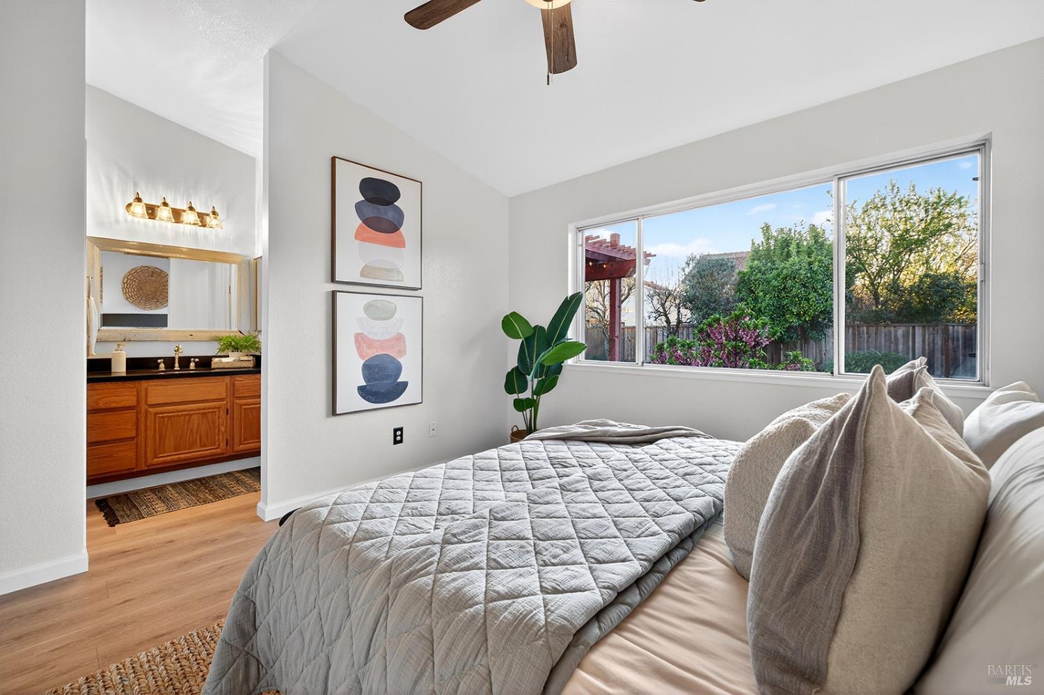 1056 Esparto Court Windsor CA 95492