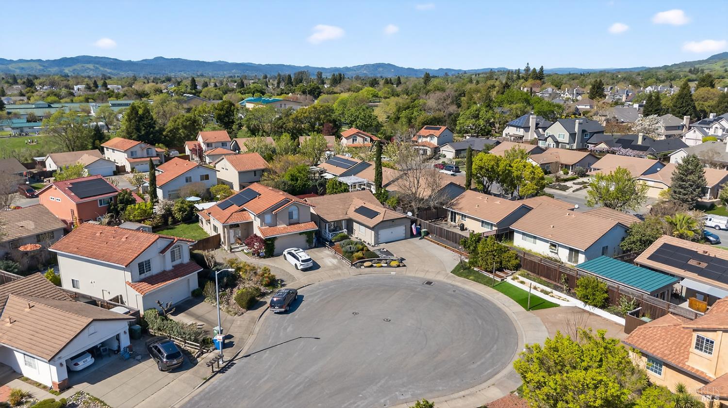1056 Esparto Court Windsor CA 95492