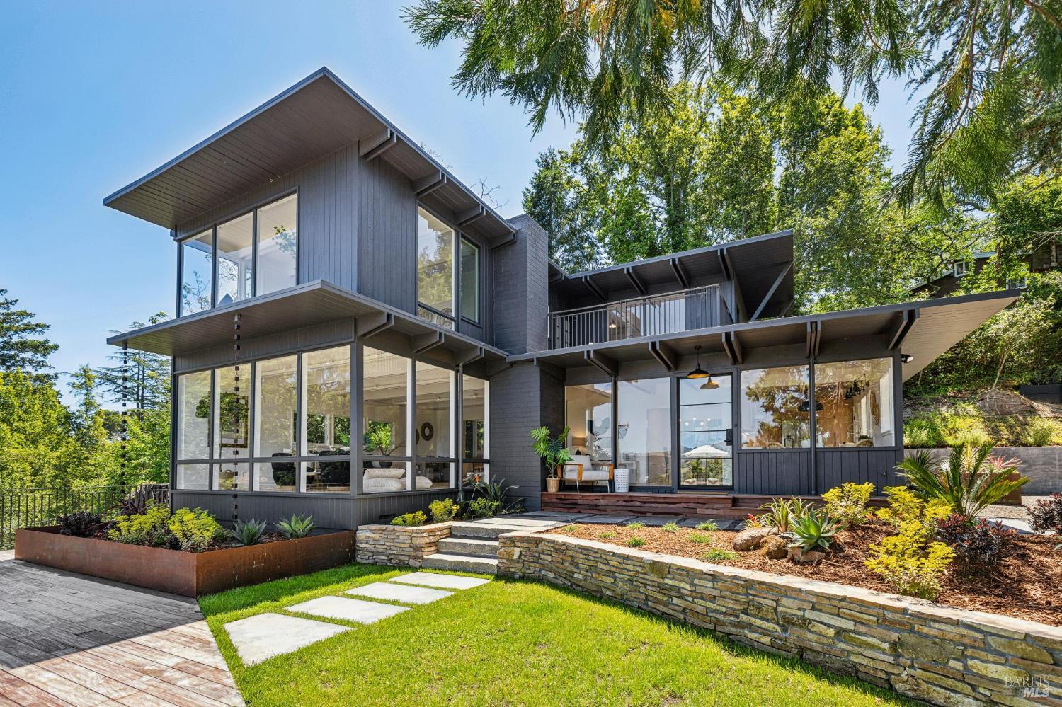 485 Scenic Road Fairfax CA 94930