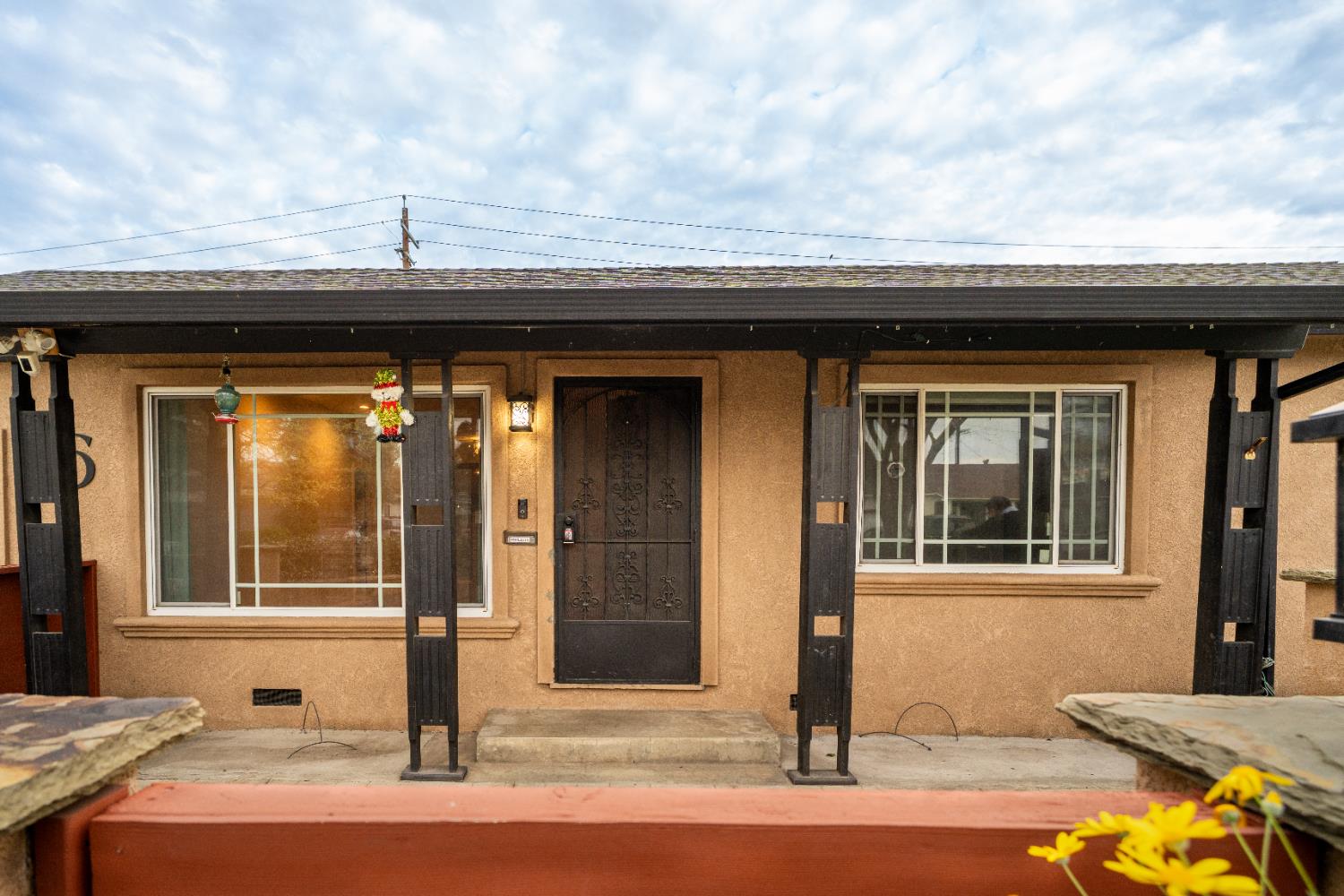 6 W Fargo Street Stockton CA 95204
