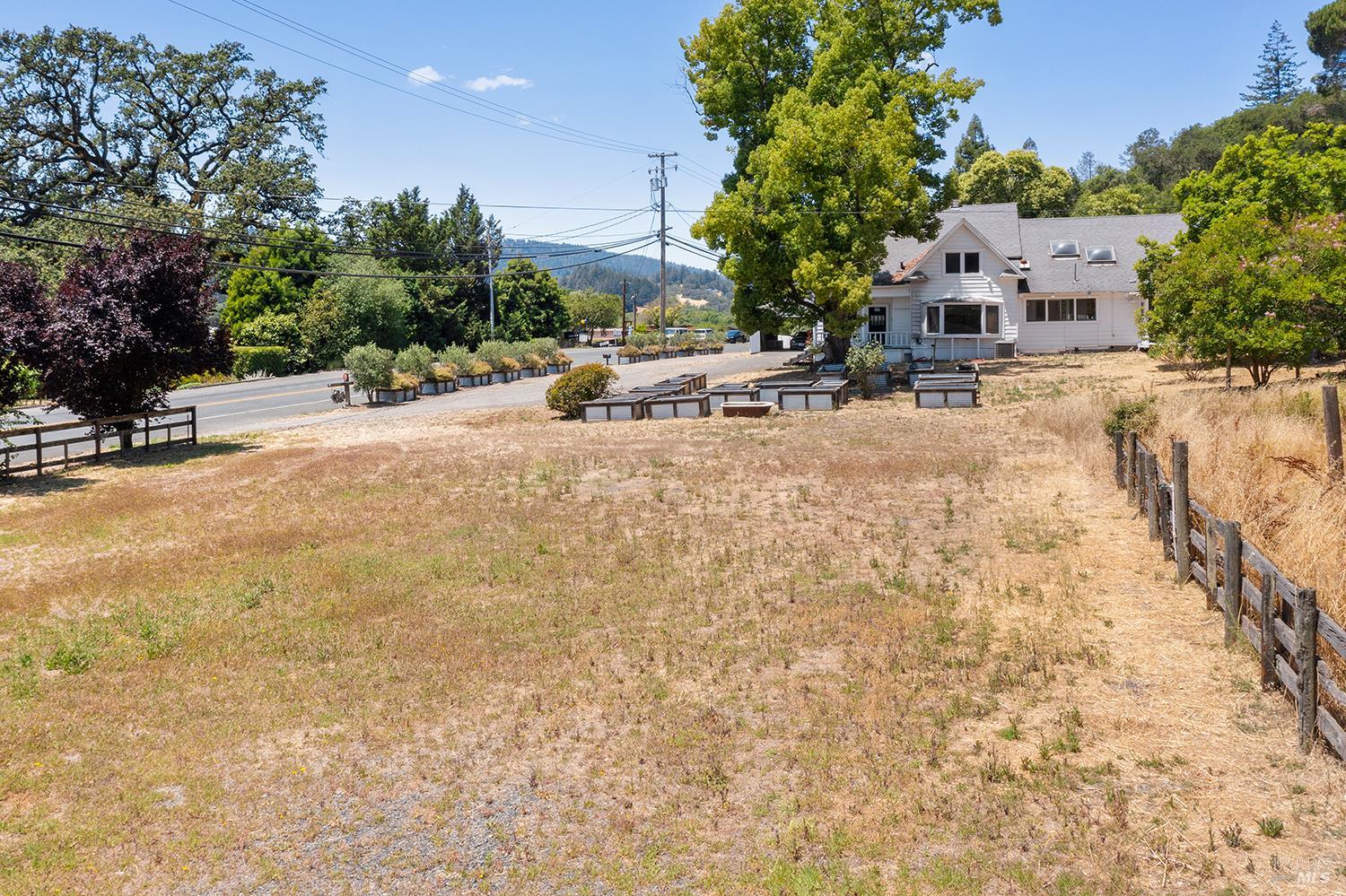 995 Dry Creek Road Healdsburg CA 95448