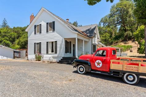 995 Dry Creek Road Healdsburg CA 95448