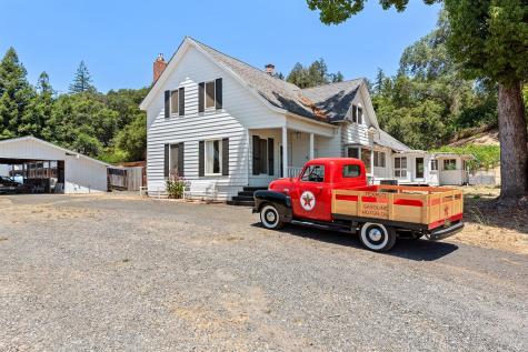 995 Dry Creek Road Healdsburg CA 95448