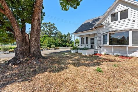 995 Dry Creek Road Healdsburg CA 95448