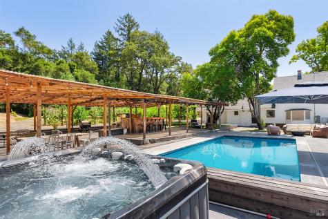 995 Dry Creek Road Healdsburg CA 95448