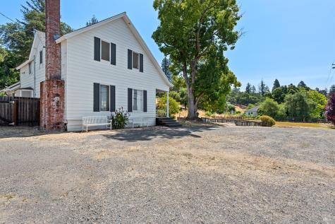 995 Dry Creek Road Healdsburg CA 95448