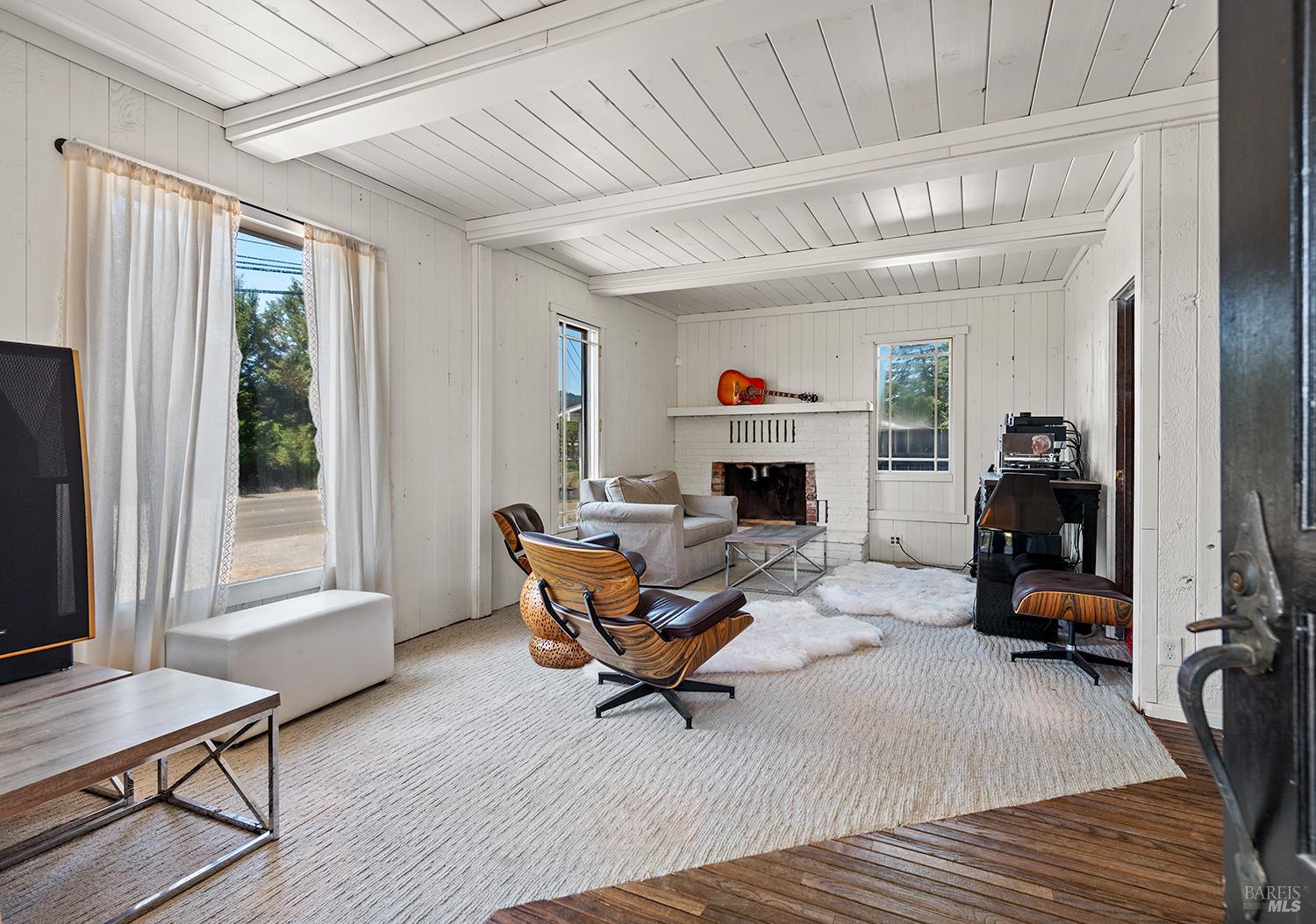 995 Dry Creek Road Healdsburg CA 95448
