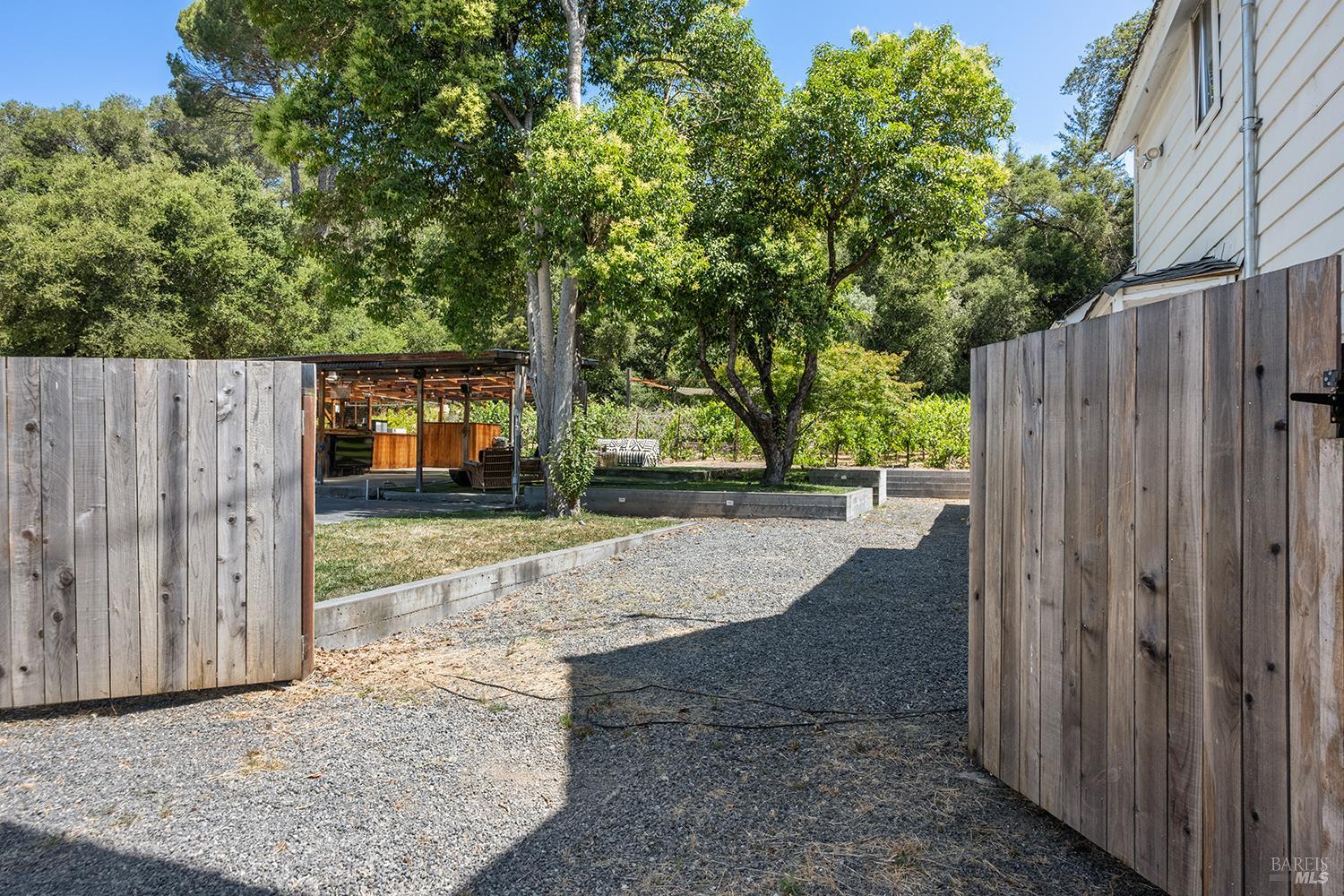 995 Dry Creek Road Healdsburg CA 95448