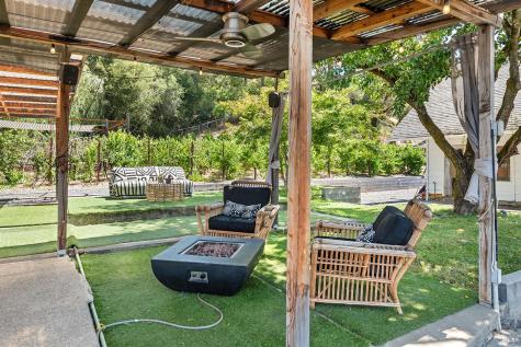 995 Dry Creek Road Healdsburg CA 95448