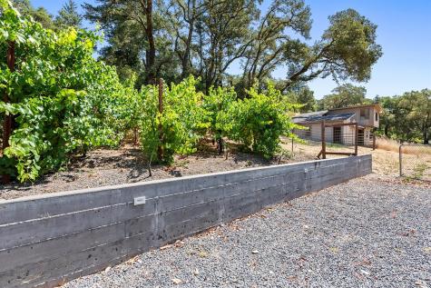 995 Dry Creek Road Healdsburg CA 95448