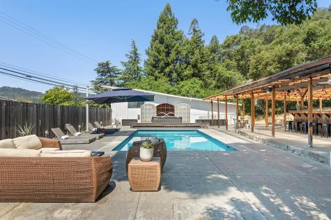 995 Dry Creek Road Healdsburg CA 95448