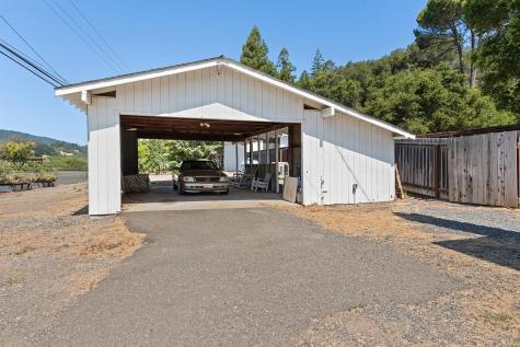 995 Dry Creek Road Healdsburg CA 95448