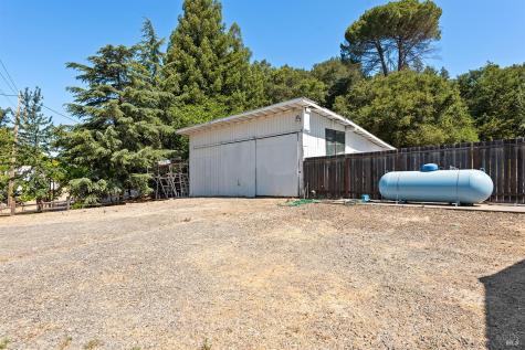 995 Dry Creek Road Healdsburg CA 95448