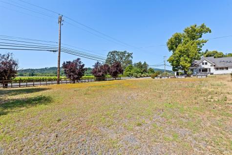 995 Dry Creek Road Healdsburg CA 95448