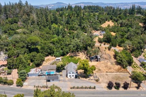 995 Dry Creek Road Healdsburg CA 95448