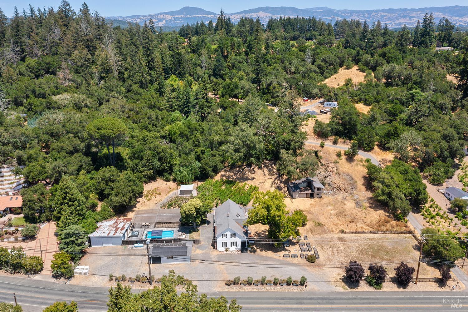 995 Dry Creek Road Healdsburg CA 95448