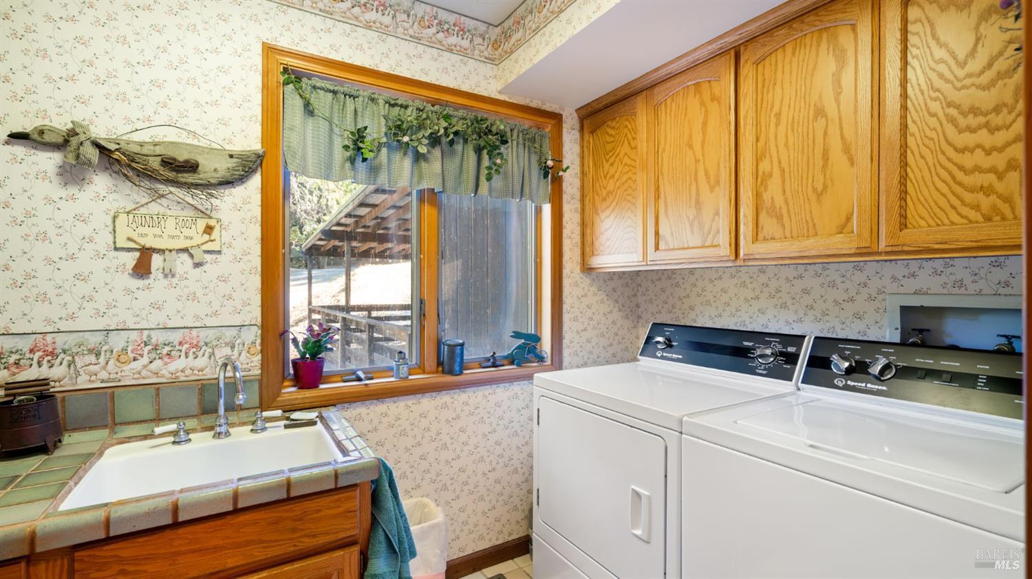 28670 Highway 128 Yorkville CA 95449